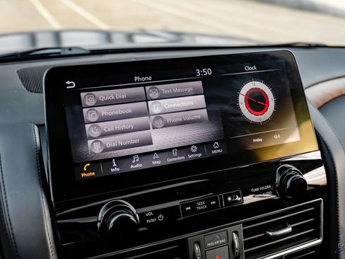 Used 2021 Nissan Armada SL w/ Captain's Chairs Package image 65