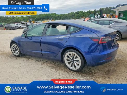 Used 2022 Tesla Model 3 RWD image 3