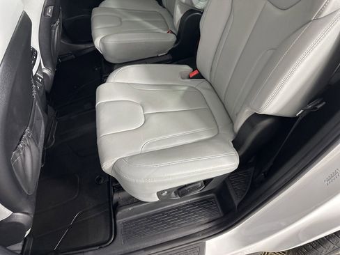 Used 2022 Hyundai Palisade SEL w/ Premium Package image 28