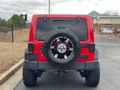 Used 2015 Jeep Wrangler Unlimited Sport w/ Quick Order Package 24S AWD/4WD image 7