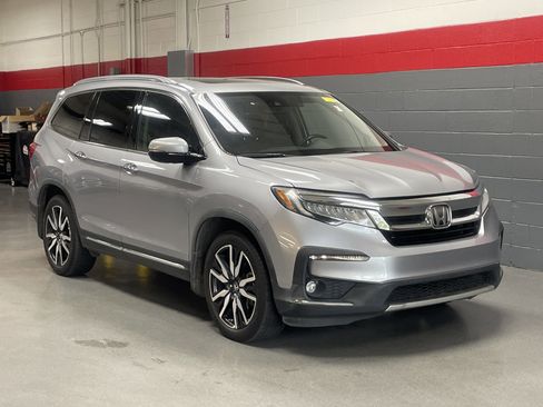 Used 2019 Honda Pilot Elite image 2