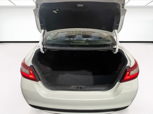 Used 2018 Nissan Altima 2.5 SV FWD image 17