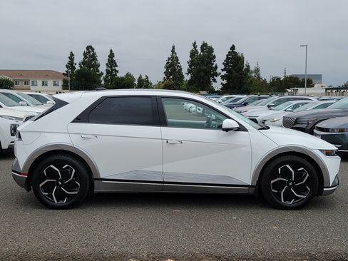 Certified 2024 Hyundai Ioniq 5 Limited RWD image 5