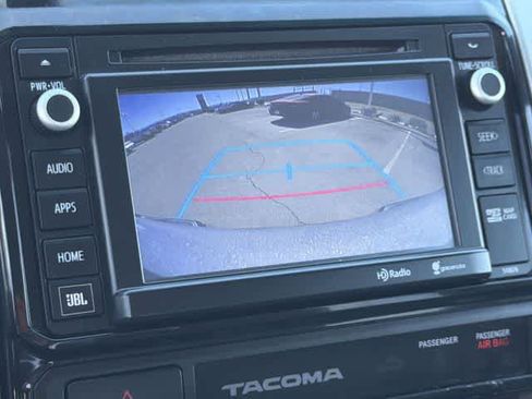 Used 2015 Toyota Tacoma PreRunner w/ Limited Package RWD image 22