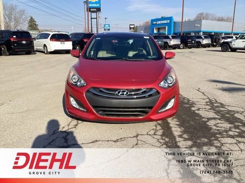 Used 2014 Hyundai Elantra GT w/ Option Group 03 image 2