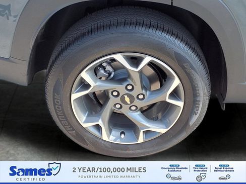 Used 2026 Chevrolet Trax LT w/ Driver Confidence Package FWD image 9