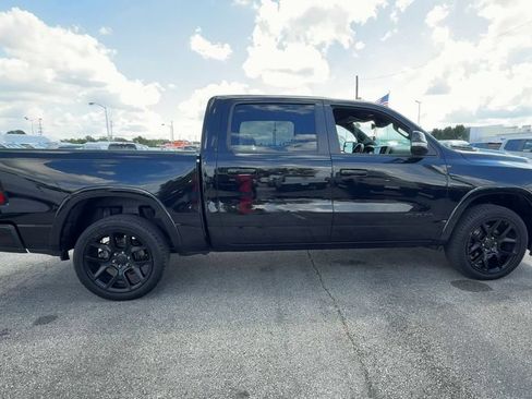 Used 2021 RAM 1500 Laramie AWD/4WD image 9