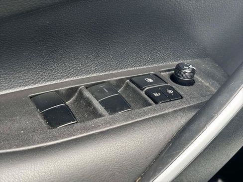 Certified 2021 Toyota Corolla SE FWD image 18