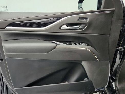 Used 2021 Cadillac Escalade Sport image 11