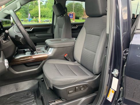 Used 2022 GMC Sierra 1500 Elevation AWD/4WD image 11