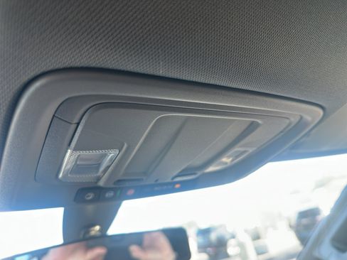 Used 2023 Chevrolet Silverado 2500 LT image 21