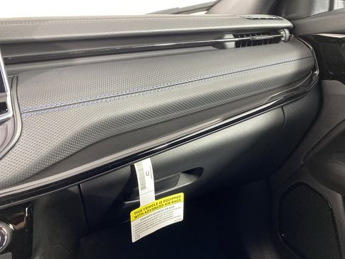 New 2026 Jeep Compass Limited image 28