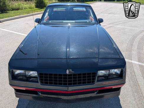 Used 1987 Chevrolet Monte Carlo SS image 9