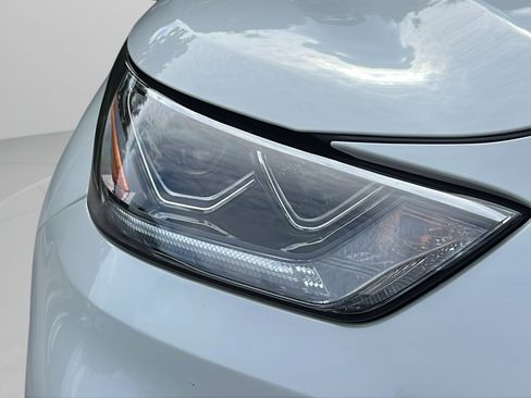 Used 2026 Toyota Highlander Limited AWD/4WD image 24