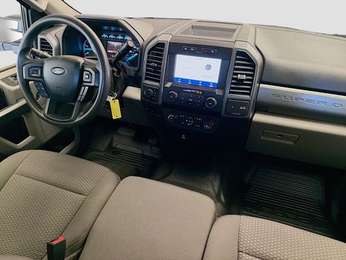 Used 2022 Ford F250 XLT w/ XLT Value Package image 11