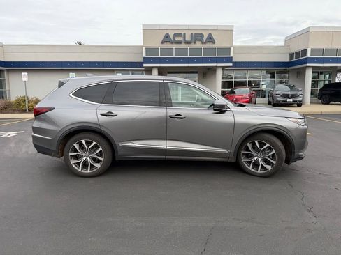 Used 2023 Acura MDX SH-AWD Technology Package image 4