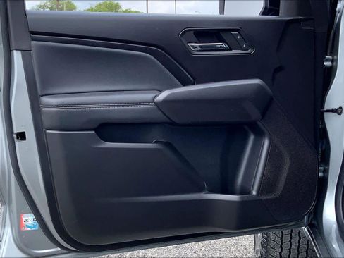 Used 2024 GMC Canyon Elevation w/ Convenience Package image 21