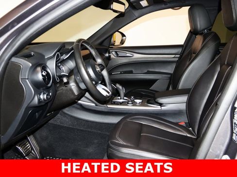 Used 2022 Alfa Romeo Stelvio Ti image 24