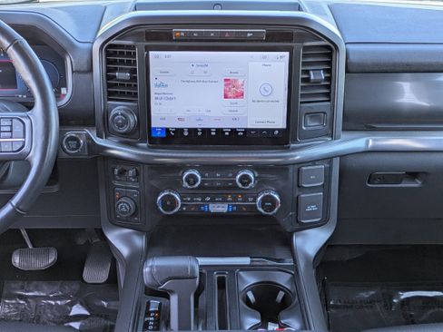 Used 2024 Ford F150 Lariat AWD/4WD image 18