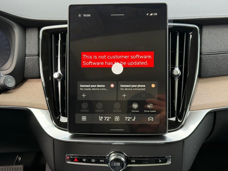 New 2027 Volvo XC90 B6 Plus AWD/4WD image 9