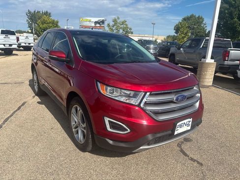 Used 2015 Ford Edge Titanium w/ Equipment Group 301A AWD/4WD image 3