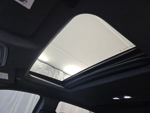 Used 2025 GMC Sierra 1500 AT4 w/ AT4 Premium Package image 31