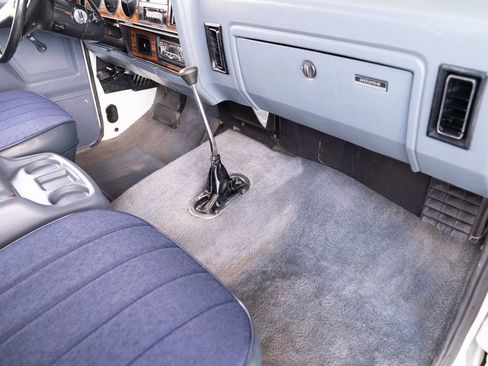 Used 1988 Dodge Ramcharger 4WD image 26