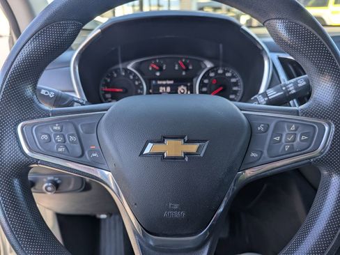 Used 2020 Chevrolet Equinox LT AWD/4WD image 19