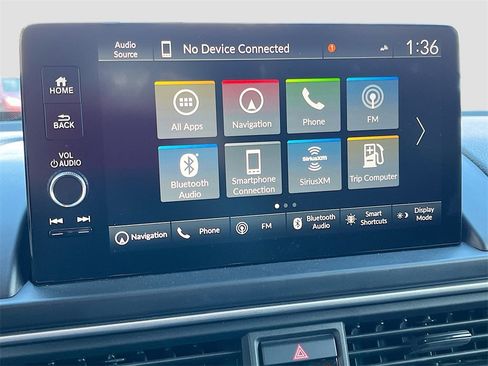 Used 2025 Honda Pilot Elite image 15