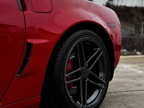 Used 2007 Chevrolet Corvette Z06 w/ Preferred Equipment Group image 22