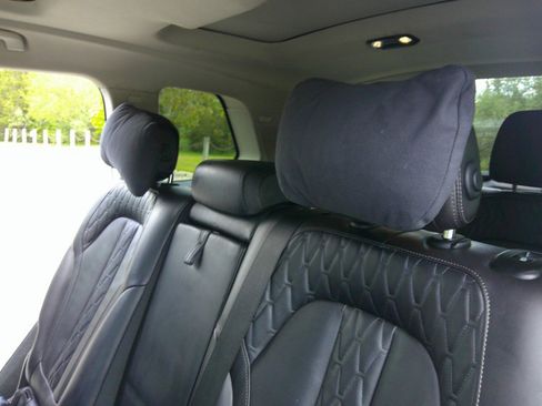 Used 2023 BMW X7 xDrive40i AWD/4WD image 75