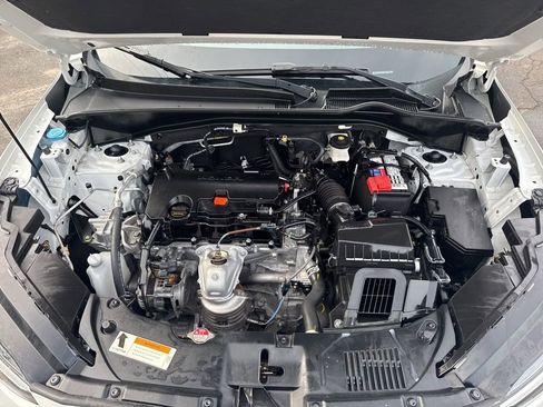 Certified 2024 Honda HR-V LX image 16