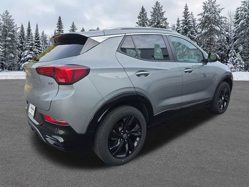 Used 2024 Buick Encore GX Sport Touring image 5