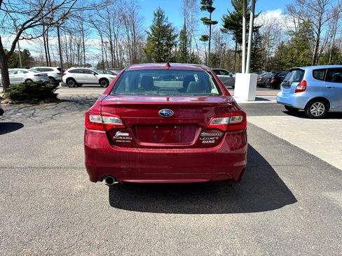 Used 2017 Subaru Legacy 2.5i Limited image 4