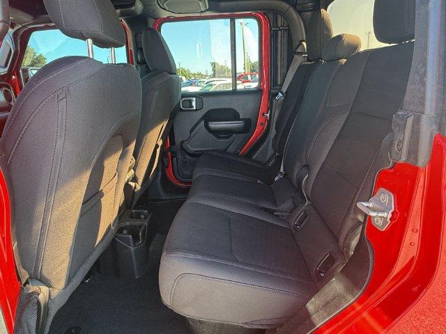Used 2020 Jeep Gladiator Sport w/ Quick Order Package 24S AWD/4WD image 13