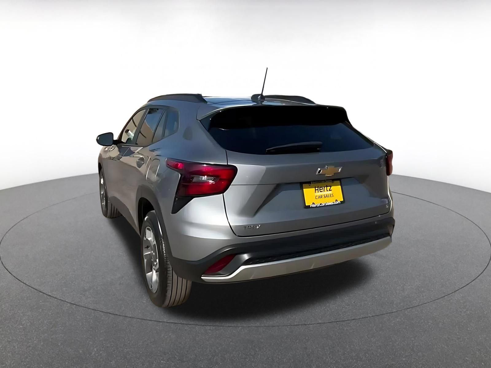 Used 2026 Nissan Rogue SV AWD/4WD image 10