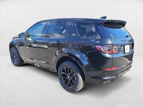 Used 2025 Land Rover Discovery Sport Dynamic SE image 8