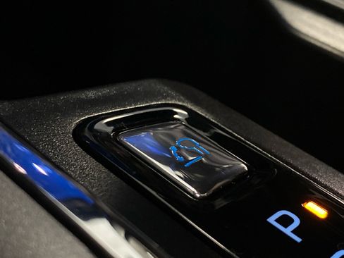 New 2026 Ford F150 XLT w/ Equipment Group 303A High image 24