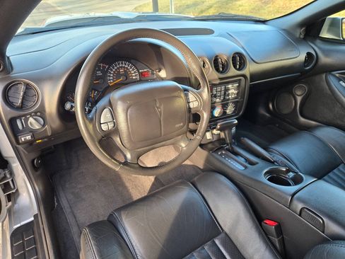 Used 2000 Pontiac Firebird Formula RWD image 23