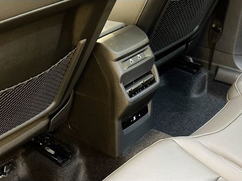 New 2026 Audi Q3 quattro 2.0T AWD/4WD image 17