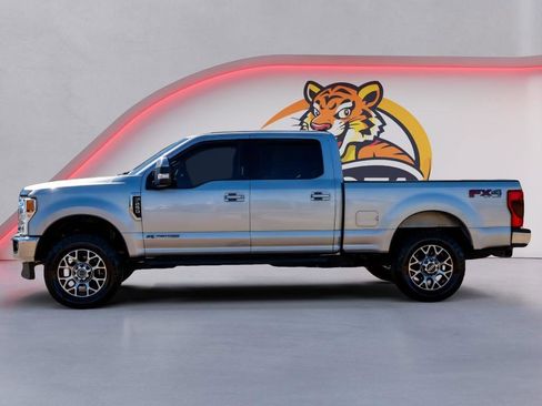 Used 2020 Ford F250 Lariat w/ Lariat Value Package image 8