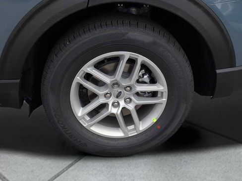 New 2026 Ford Explorer Active w/ Active Comfort Package image 12