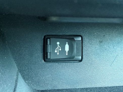 Used 2016 Toyota Highlander Limited FWD image 22