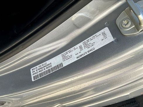 Used 2024 RAM 5500 Tradesman image 10