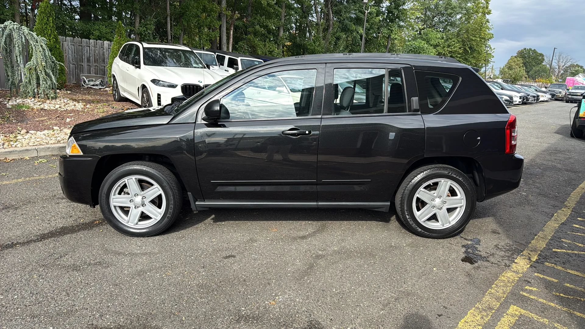 Used 2010 Jeep Compass Sport w/ PWR Equipment Group AWD/4WD image 8
