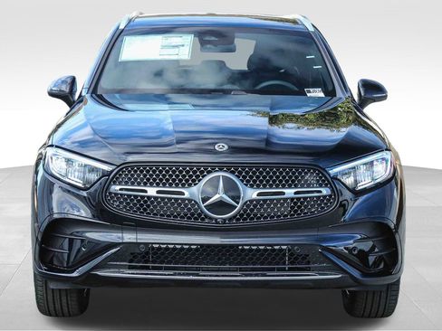 New 2026 Mercedes-Benz GLC 300 4MATIC image 2