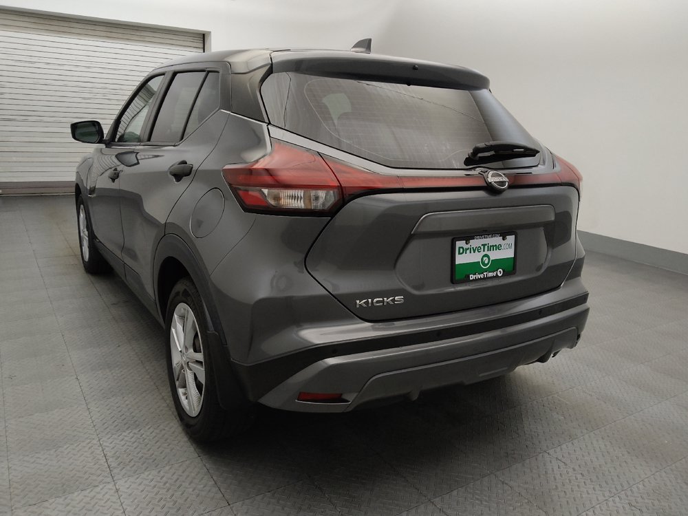 Used 2024 Nissan Kicks S FWD image 5