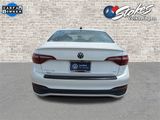 Certified 2024 Volkswagen Jetta SE image 5