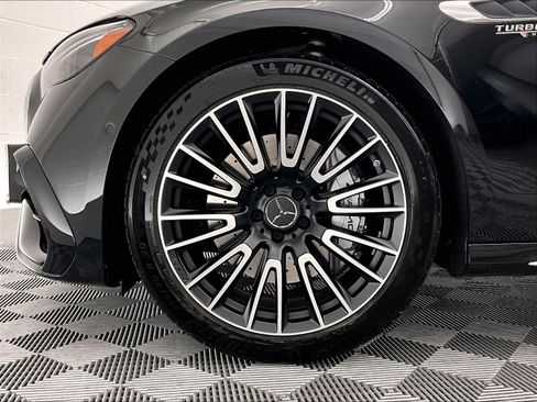 Used 2026 Mercedes-Benz E 53 AMG e 4MATIC Sedan image 8
