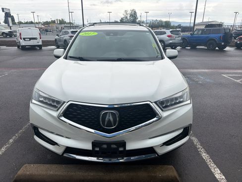 Used 2017 Acura MDX SH-AWD image 2